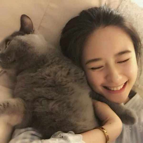 2015好看女生qq头像不要非主流的谢谢