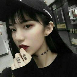最新女生黑白头像伤感霸气故事尽头总有告别的时候