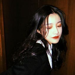 女生侧脸霸气头像唯美漂亮真人女生头像霸气图片