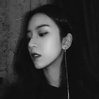 简单唯美的黑白伤感风格的女头微信头像图片大全