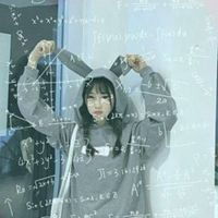 微信头像背影女生戴帽子数学公式