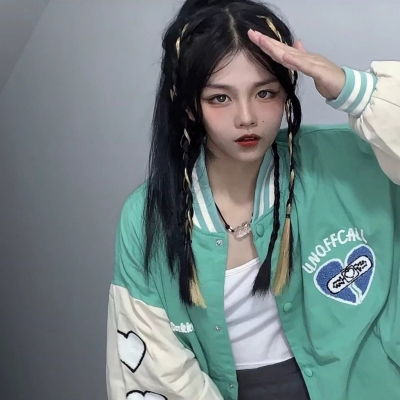 很治愈的很好看的ins女生头像大全追赶你爱的男孩不如去接纳那个爱你的男孩....