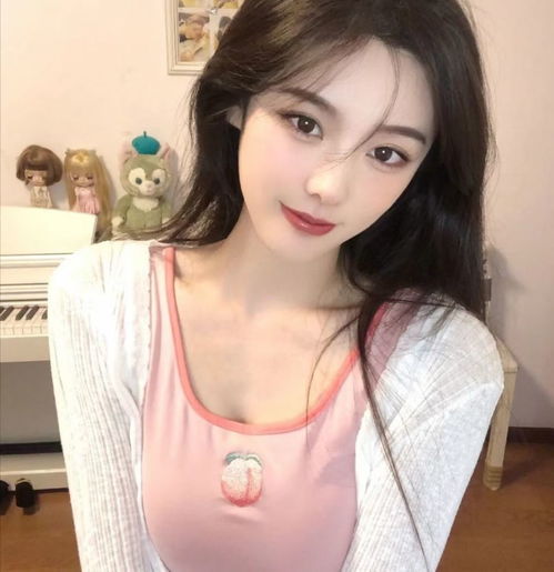 十分好看的女生头像14岁真人坠地