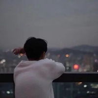 头像男真人真人不露脸的男生头像