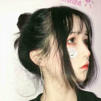绝版高冷女头像真人