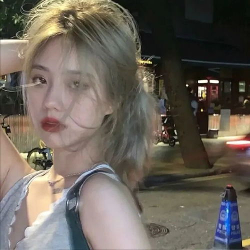 女生头像,前途与玫瑰来日与方长