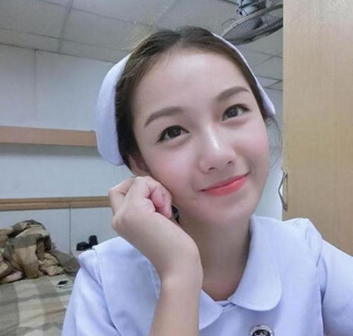 200元人民币,请乌克兰私人美女导游,带你玩到不想走