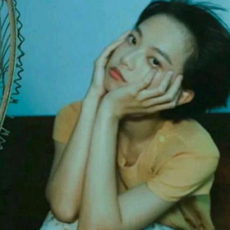 梦幻朦胧意境女生头像拼尽全力找到自己的幸福