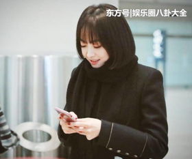 宋茜新发型亮相,形象和气质像动漫少女,包包更加抢眼