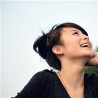 自然阳光干净女生头像