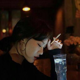 qq头像女生冷酷伤感霸气