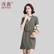 时尚的连衣裙气质淑女