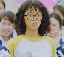 娱乐圈小花要洗牌00后小花蓄势待发,一夜被追星女孩疯狂热捧