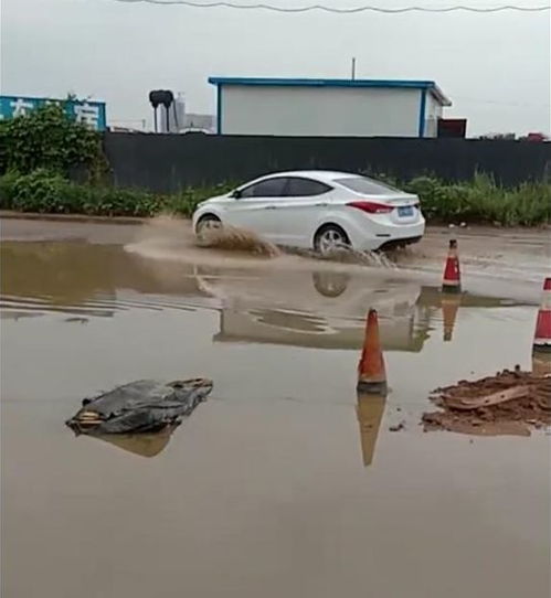 寻人12岁女孩再次离家出走这条路一天陷进去4辆车,北三环要施工啦...石家庄人的新闻早餐