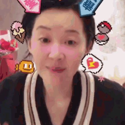 美人妆眼线画的好逆龄10岁不算事儿