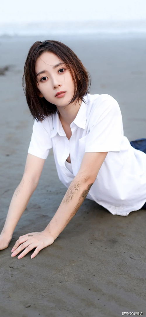 动漫壁纸女生霸气冷艳女生壁纸高级质感女生壁纸真人