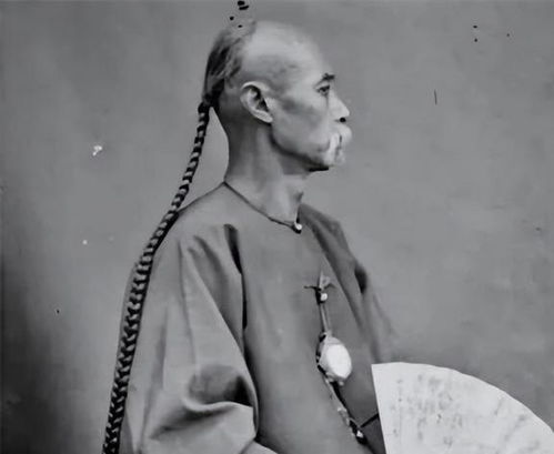清朝的大辫子到底有多脏臭气熏天,满头油光,虱子满头