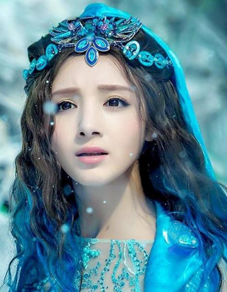 迪丽热巴佟丽娅娜扎盛世美颜横扫娱乐圈,为什么新疆多出美女