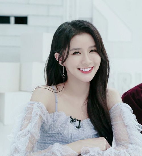 蔡卓宜回应离婚传闻,女学员反应太激烈,只有蔡徐坤与众不同