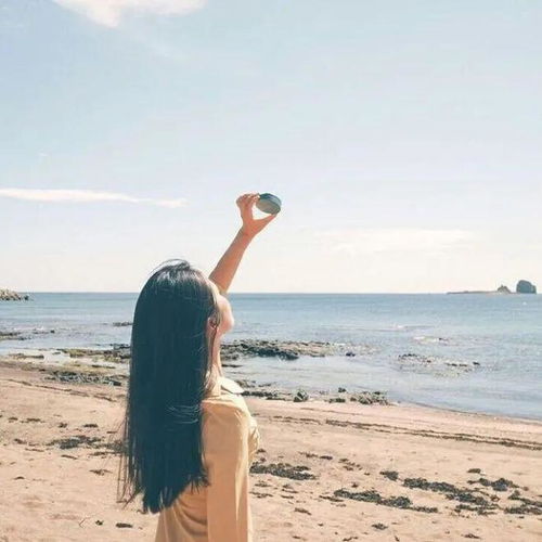女儿师范名校研究生毕业,家长却称后悔让其读研了,原因让人可笑