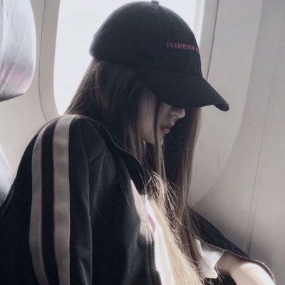 头像女伤感想哭的感觉冷淡伤感的匿名者