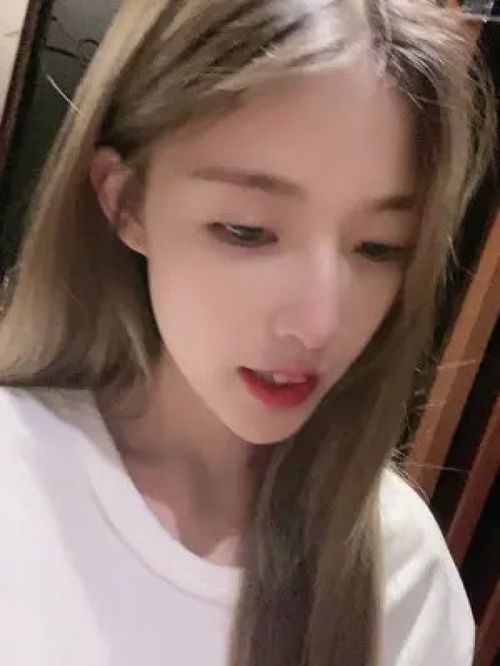 美女卖萌清纯妹子对口型