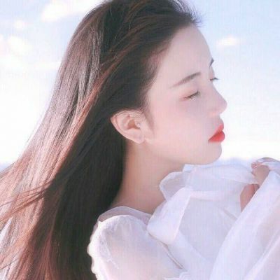 韩范闺蜜头像四人四张背影图片长大了就会懂得接受