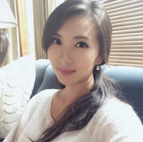陈好零点送祝福,新年美照辣眼,被赞永远万人迷