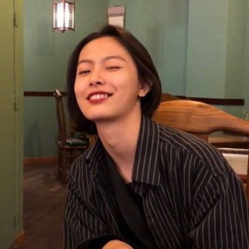 暖心系女生微信头像2021年最新款