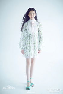 还记得小时代里的小顾里吗她现在长这样啦