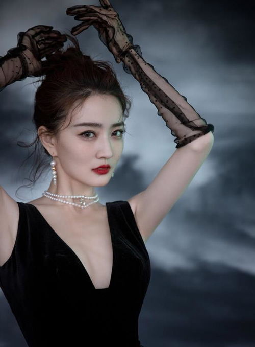 离开渣男12位女星,她们也曾是一顾倾城软玉温香,今最大54最小27