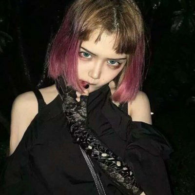 真人版腹黑女头像狂猎