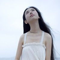 白色,如天使季节