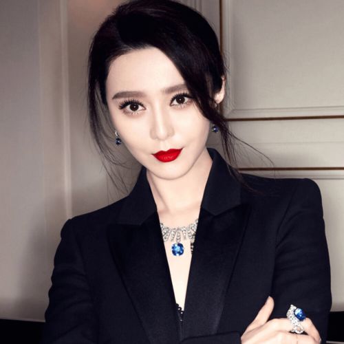 正装女生头像图片大全真人地主