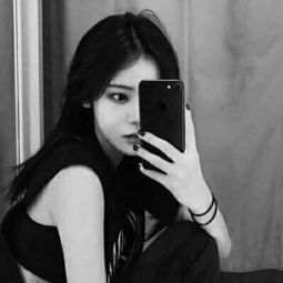 黑暗丧风格女头像抽烟黑暗系网图女生头像真人版