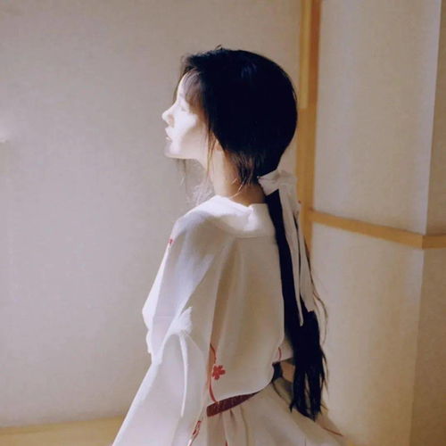 孤独黑暗头像女生真人伤感头像图片