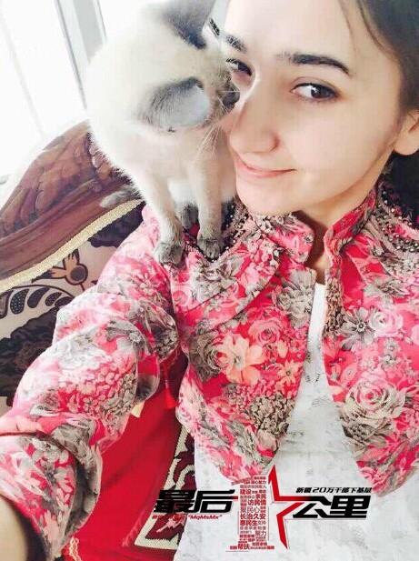 新疆反恐前线美女特警走红网友美得冒泡