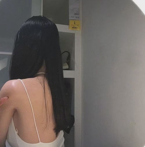 ins女头好事多磨
