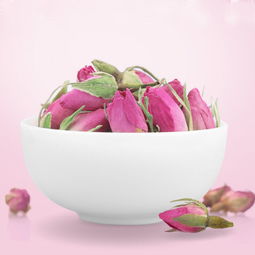 女生冬天喝点玫瑰花茶对身体很好,暖暖的,还能美颜养容
