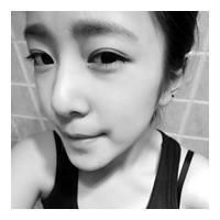 qq头像校服素颜帆布鞋双肩包女生长发