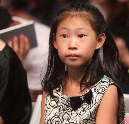 有种整容叫星二代长大,甜馨淑女范十足,小沈阳的女儿变化最大