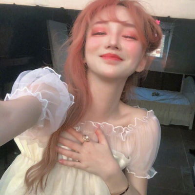 女生好看的头像2020超好看的网图头像女