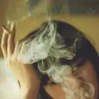 街头巷尾,廉价的失足女人