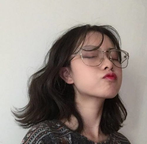 微信上发你这4句消息的女人,其实早就爱你无法自拔了