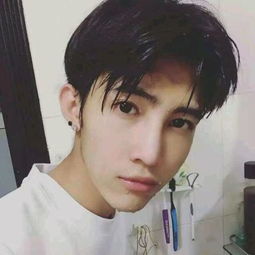 要不是明星的帅哥图片16岁的要同一个人的谢谢