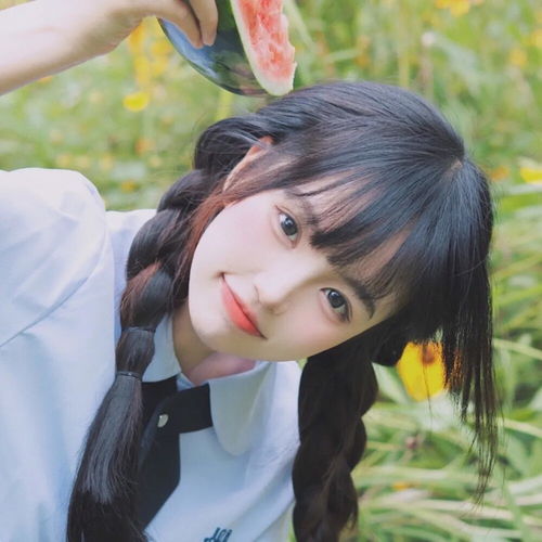 可盐可甜的女生头像