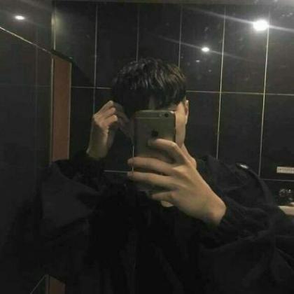 比较混搭系男生快手头像帅气,伤感的自信的都有了