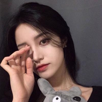 女人婚后想要皮肤白皙细腻,建议做好这3点,素颜也能很精致
