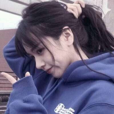 头像迪士尼在逃公主蓝色系仙气女头