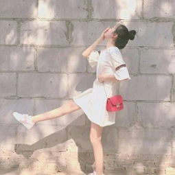 随意拍气质甜美清纯美女头像